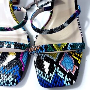 NEW Bamboo snake print sandals